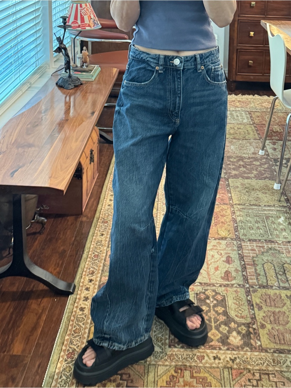 Zara Dark Blue Wide-Leg High-Rise Barrel Jeans Size 2
